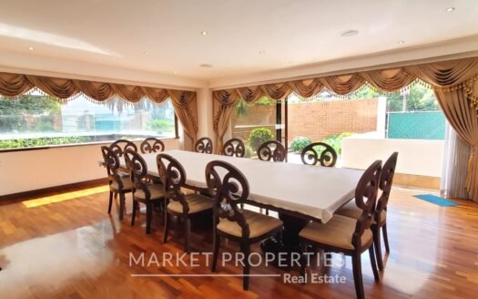 Venta de apartamento en zona 14 con terraza de 130m2