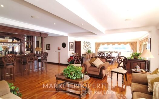 Venta de apartamento en zona 14 con terraza de 130m2