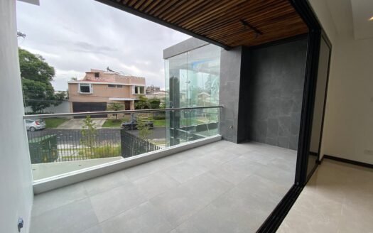 Apartamento en venta zona 15 VH2