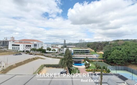 Apartamento en alquiler Shift Cayala zona 16 con amplia terraza